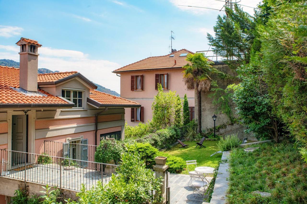 I D'A Charming Penthouse - Lake View- Como- House-130 Mt-2 Double Bedrooms And 2 Double Bathrooms A Spacious Living Room-Full Equipped Kitchen-Private Garden And Terrace-Private Covered Parking Buitenkant foto